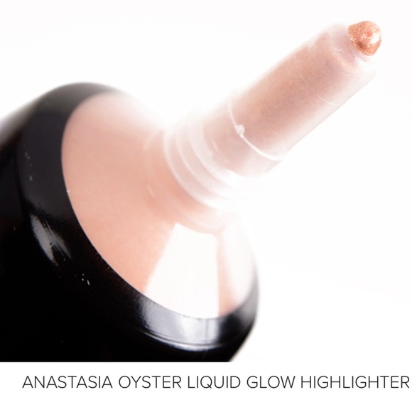Anastasia Beverly Hills “Oyster” Liquid Highlighter .68 fl. oz. New in Box - Picture 3 of 8